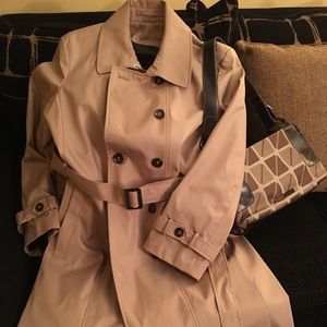 Calvin Klein 3/4L trench coat w/Nine & Co purse